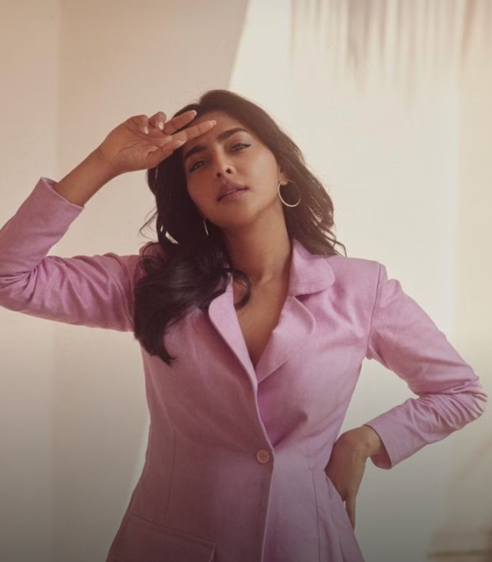 Aishwarya Lekshmi's Noteworthy Outfits