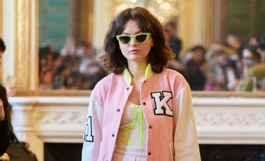 KH House of Khaddar' March in Paris. The fashion line has showcased their collection 'warp and weft'.