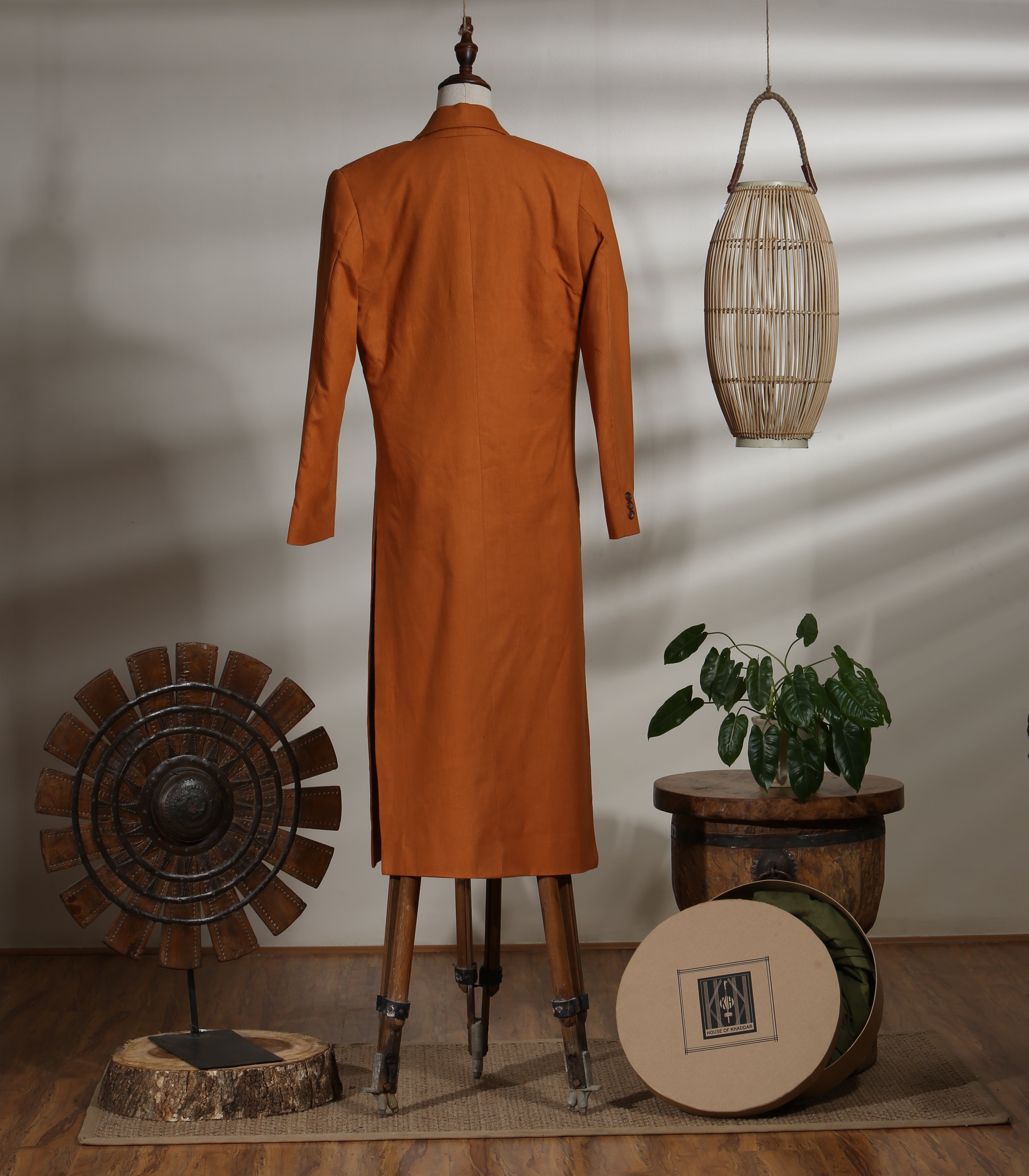DOUBLE BREASTED BLAZER WITH CROPPED WIDE LEGGED TROUSERS - ADOBE