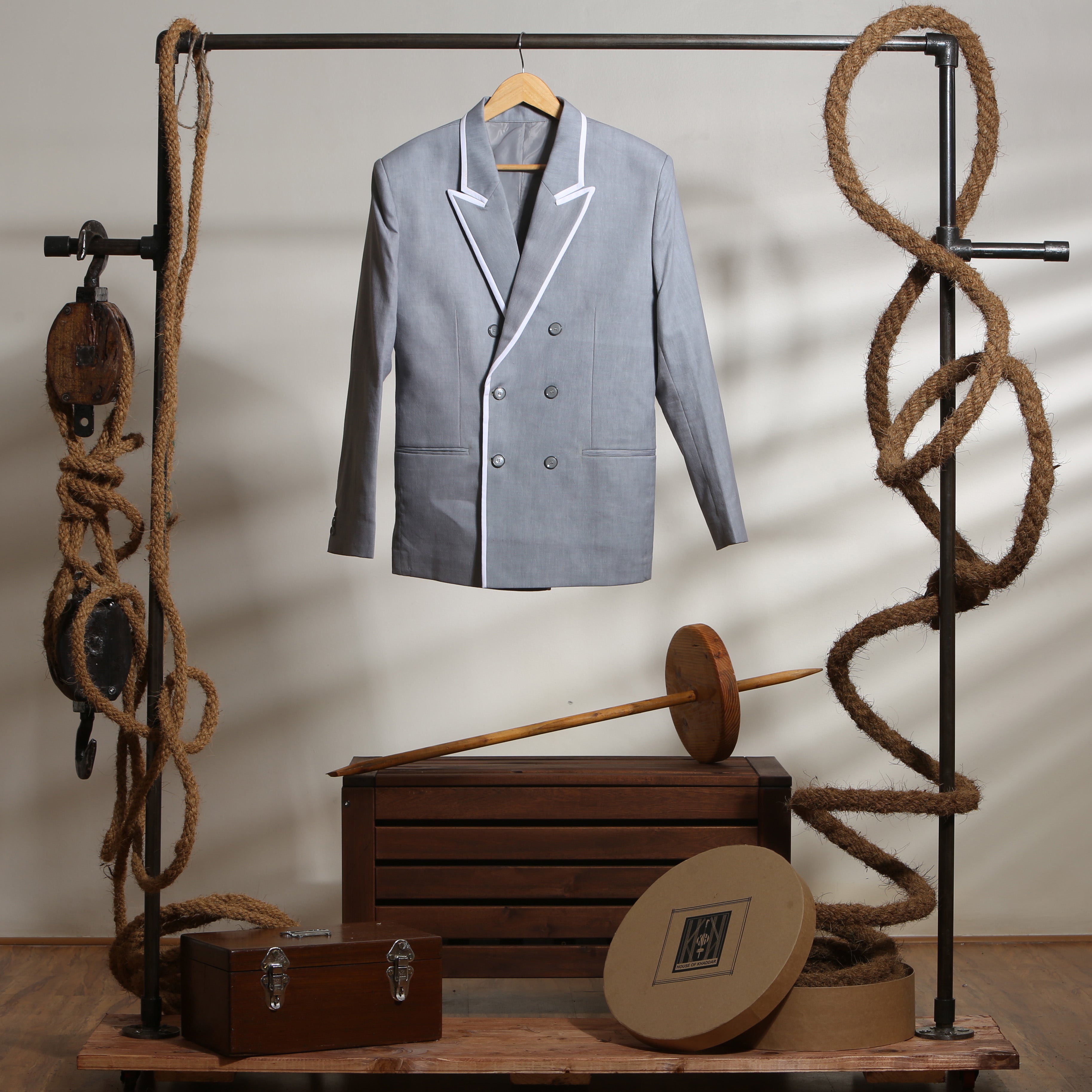 Peak Lapel Jacket with White Trimming